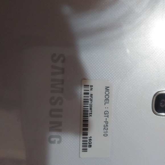 Samsung Galaxy Tab 3 - Picture 4 of 5